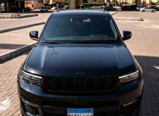 Jeep grand cherokee 2026 black.png