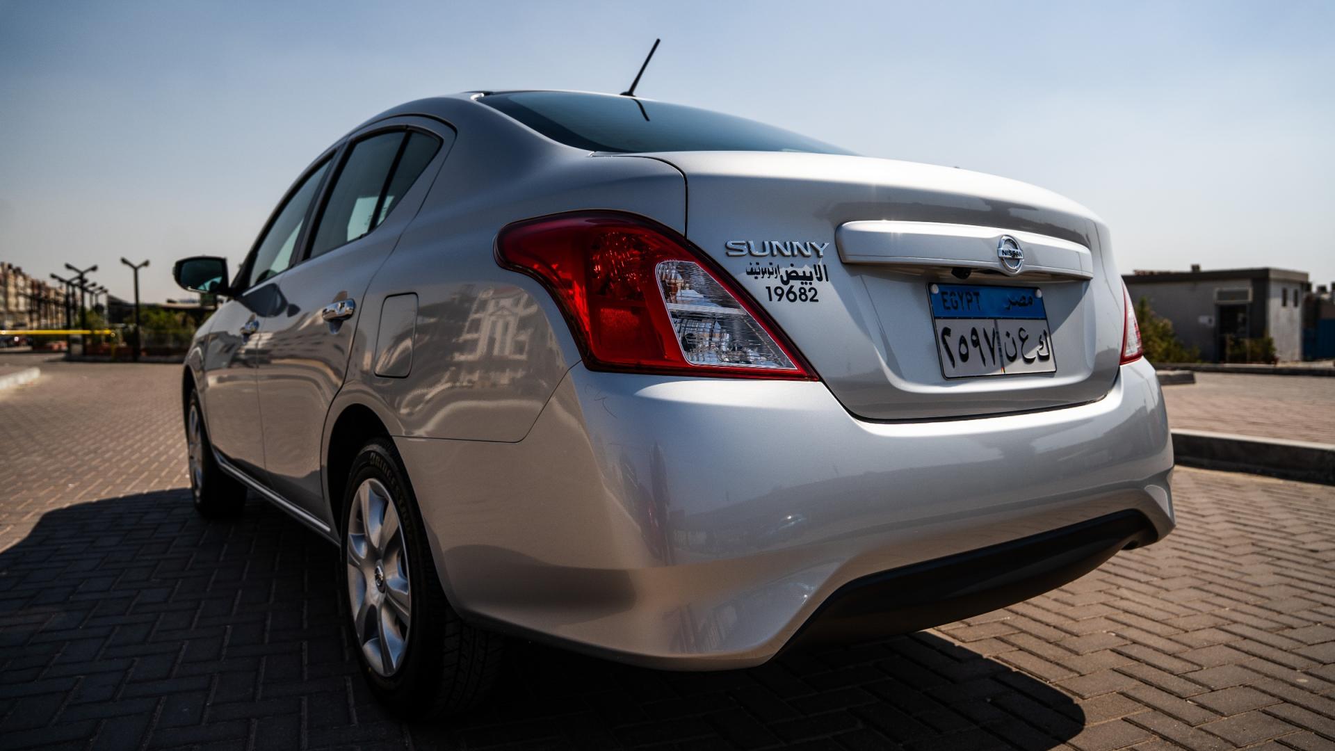 Nissan Sunny 2027 S2